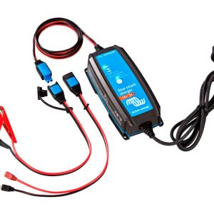Cargador Blue Smart IP65 12/7 + Conector CC 230V